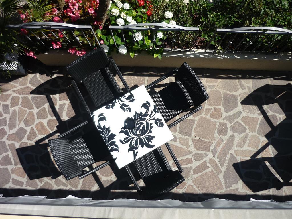 Blu Star Hotel Gabicce Mare Bilik gambar
