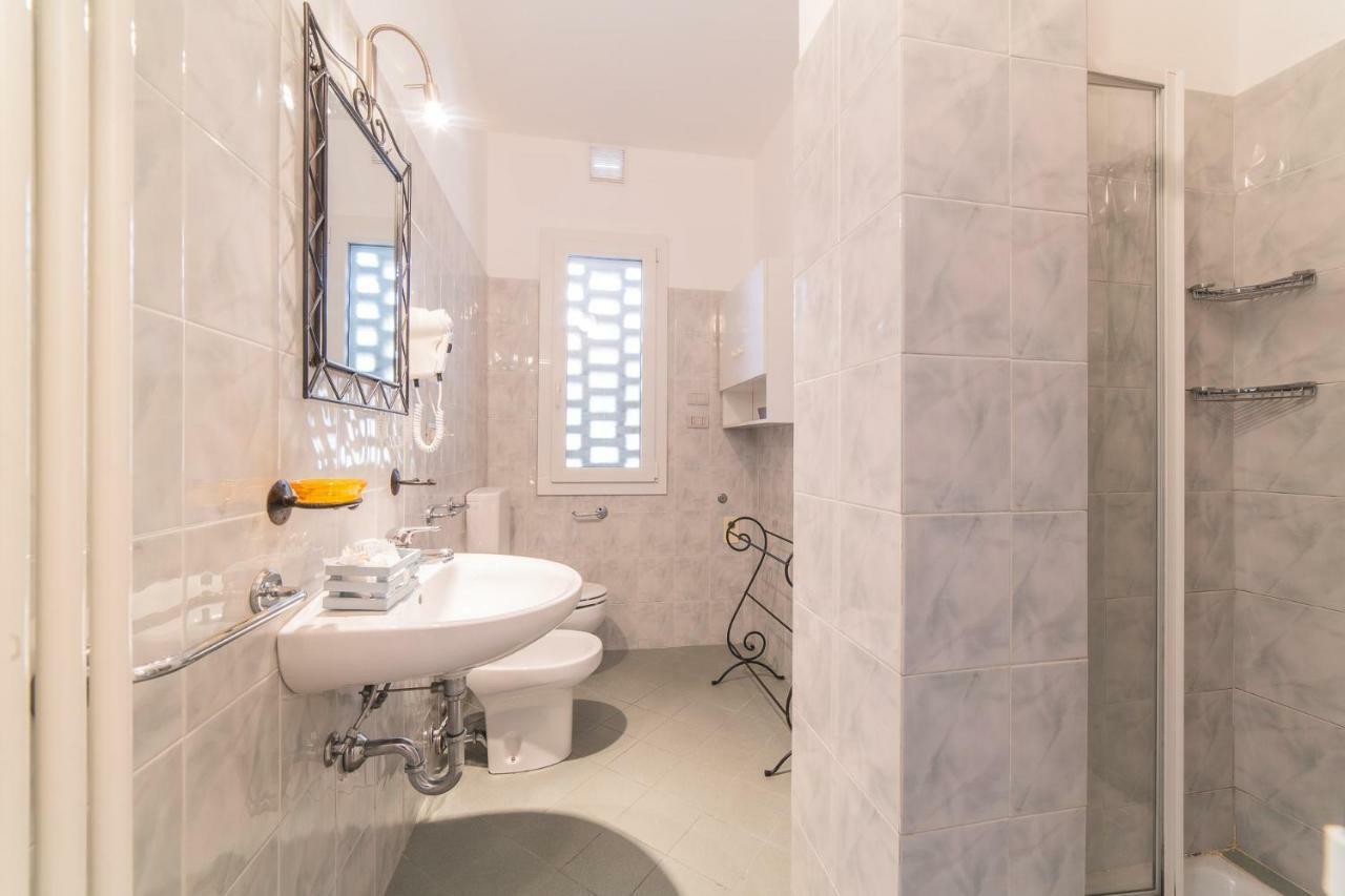 Blu Star Hotel Gabicce Mare Luaran gambar