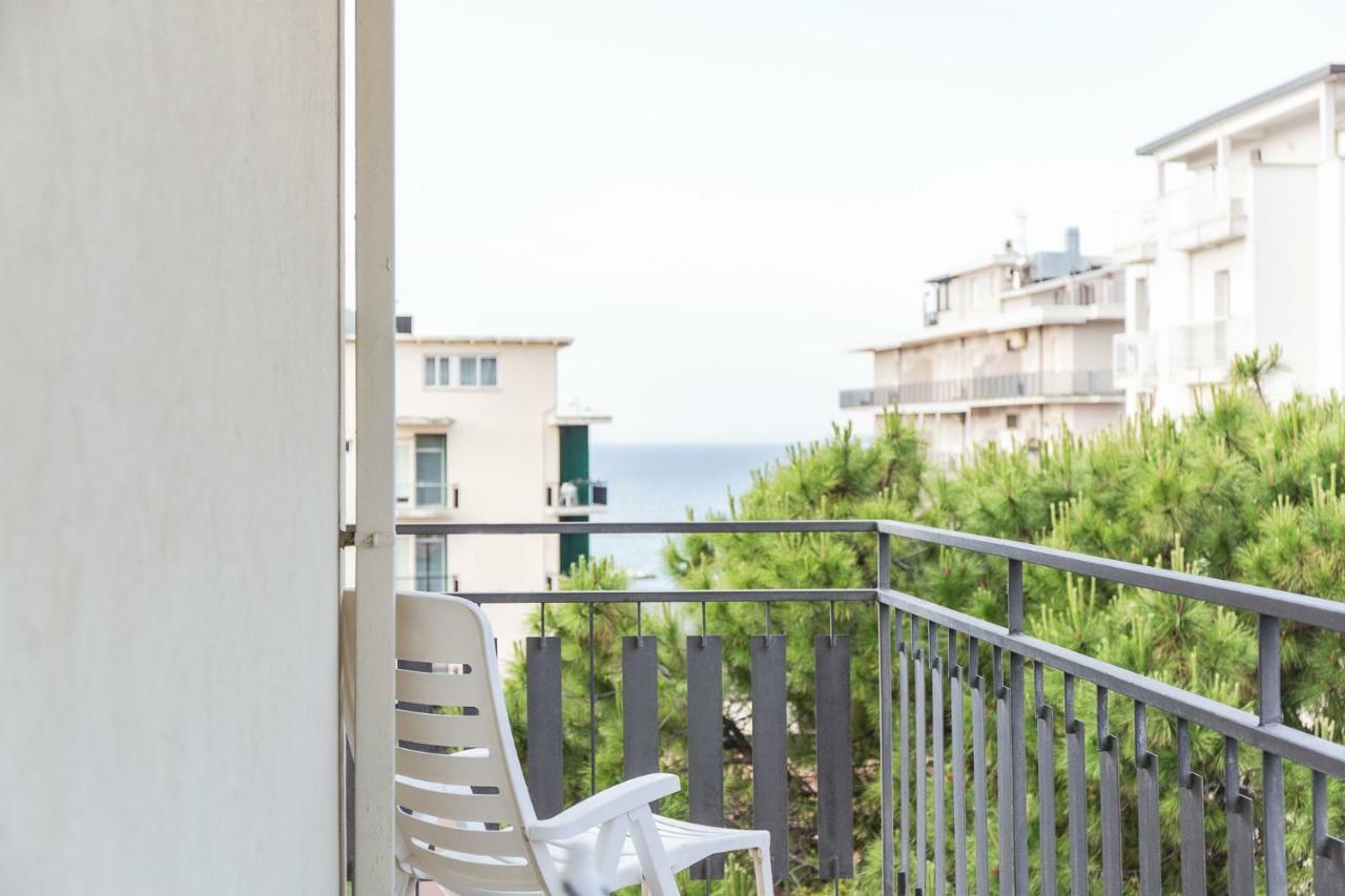 Blu Star Hotel Gabicce Mare Luaran gambar