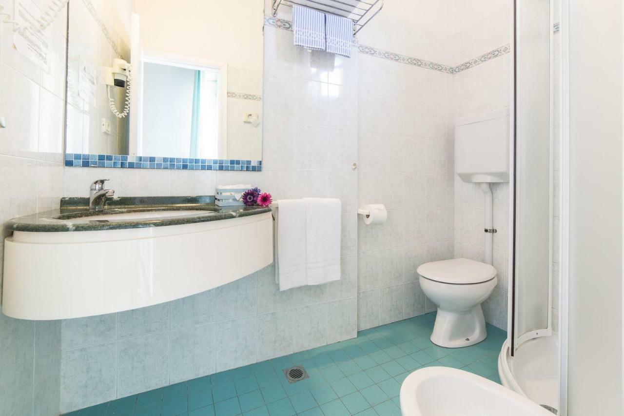 Blu Star Hotel Gabicce Mare Luaran gambar